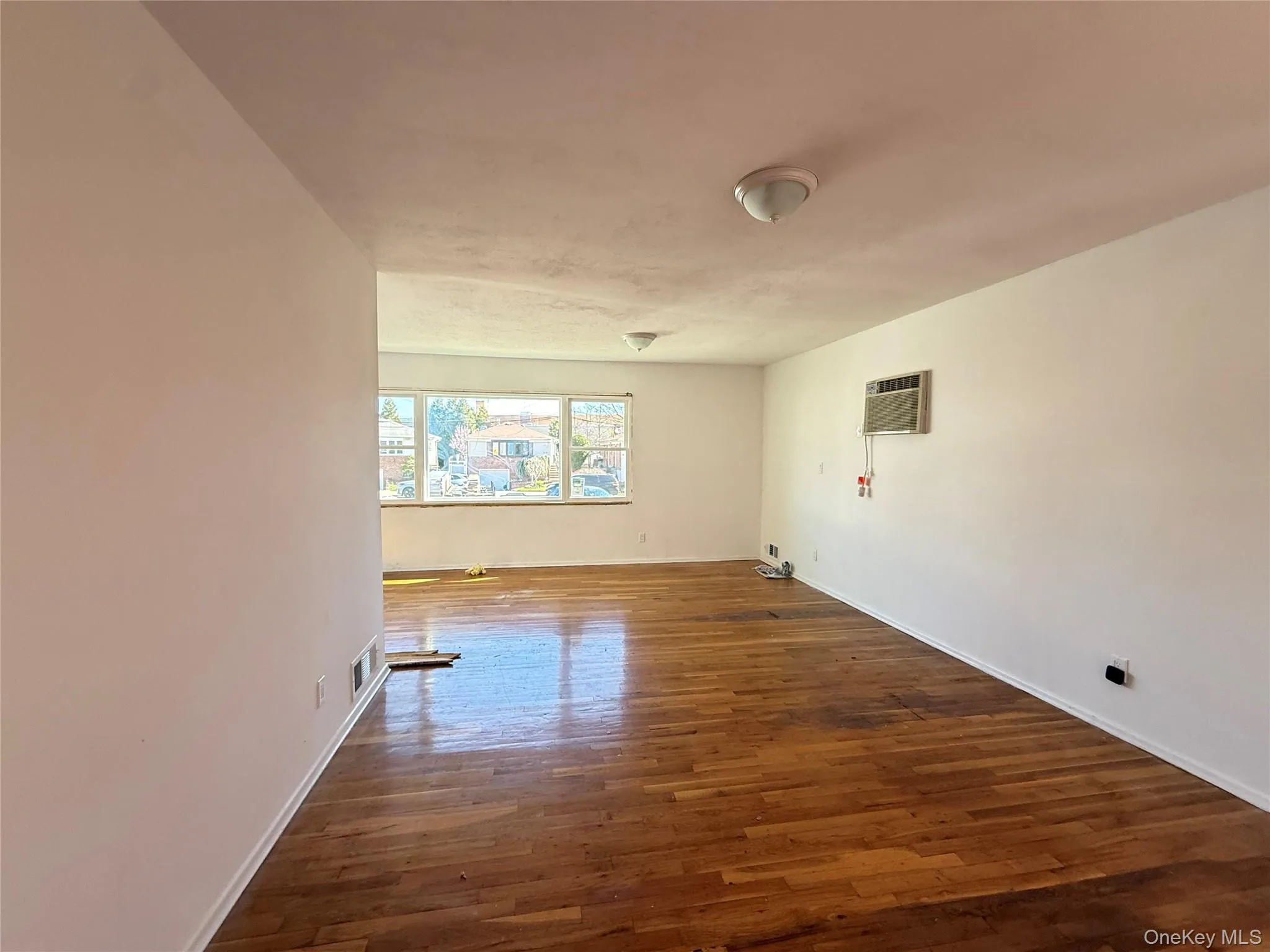 57-10 246th Place, New York, NY, 3 Bedrooms Bedrooms, 6 Rooms Rooms,2 BathroomsBathrooms,Residential Lease,For Rent,246th,0,983741 57-10 246th Place, New York, NY, 3 Bedrooms Bedrooms, 6 Rooms Rooms,2 BathroomsBathrooms,Residential Lease,For Rent,246th,0,983741