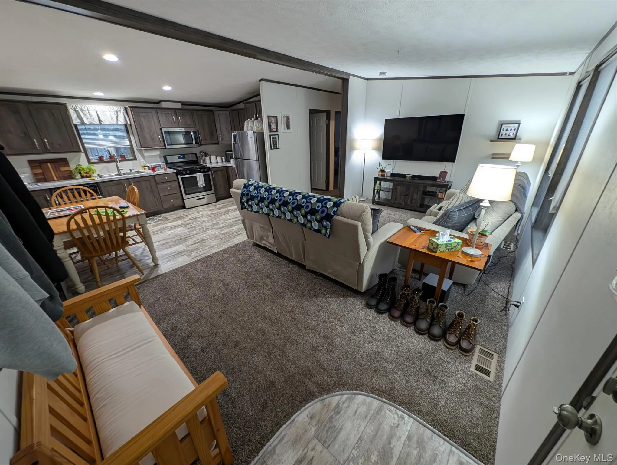 18 Shore Lane, Mamakating, NY, 3 Bedrooms Bedrooms, 7 Rooms Rooms,2 BathroomsBathrooms,Residential,For Rent,Shore,0,983744 18 Shore Lane, Mamakating, NY, 3 Bedrooms Bedrooms, 7 Rooms Rooms,2 BathroomsBathrooms,Residential,For Rent,Shore,0,983744