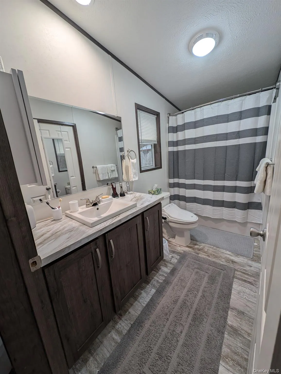 18 Shore Lane, Mamakating, NY, 3 Bedrooms Bedrooms, 7 Rooms Rooms,2 BathroomsBathrooms,Residential,For Rent,Shore,0,983744 18 Shore Lane, Mamakating, NY, 3 Bedrooms Bedrooms, 7 Rooms Rooms,2 BathroomsBathrooms,Residential,For Rent,Shore,0,983744
