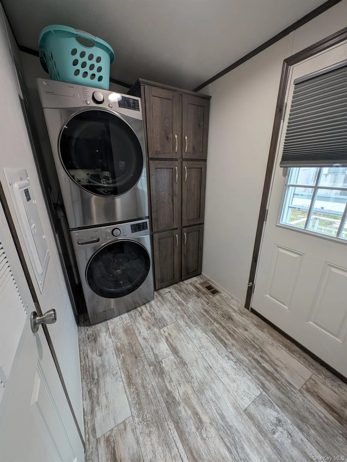 18 Shore Lane, Mamakating, NY, 3 Bedrooms Bedrooms, 7 Rooms Rooms,2 BathroomsBathrooms,Residential,For Rent,Shore,0,983744 18 Shore Lane, Mamakating, NY, 3 Bedrooms Bedrooms, 7 Rooms Rooms,2 BathroomsBathrooms,Residential,For Rent,Shore,0,983744