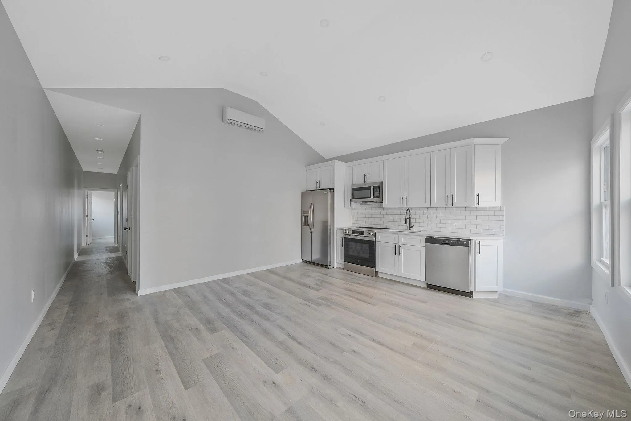 224 Amber Street, New York, NY, 3 Bedrooms Bedrooms, 5 Rooms Rooms,2 BathroomsBathrooms,Residential Lease,For Rent,Amber,0,983745 224 Amber Street, New York, NY, 3 Bedrooms Bedrooms, 5 Rooms Rooms,2 BathroomsBathrooms,Residential Lease,For Rent,Amber,0,983745