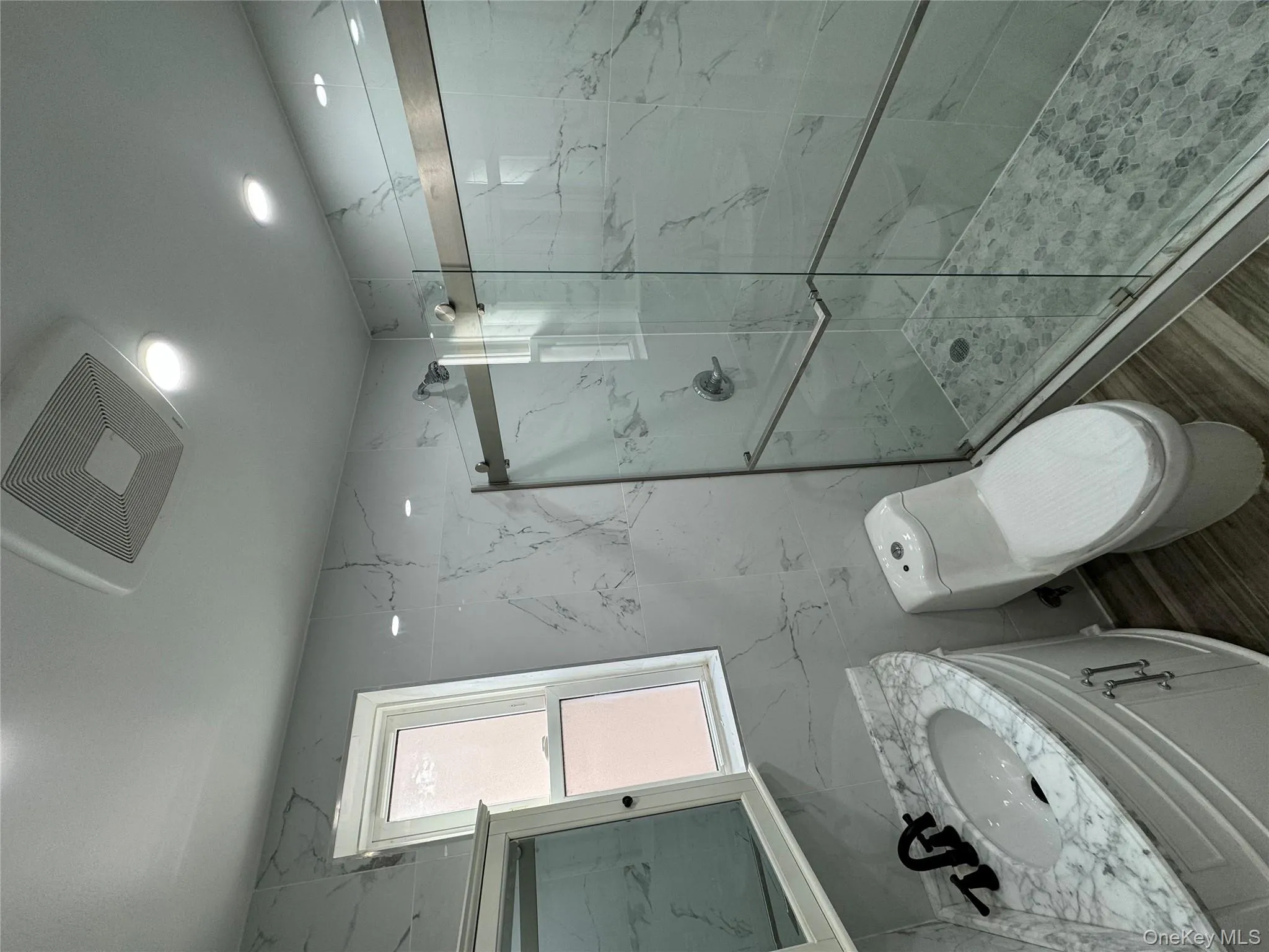 60-03 56th Road, New York, NY, 3 Bedrooms Bedrooms, 7 Rooms Rooms,2 BathroomsBathrooms,Residential Lease,For Rent,56th,0,983748 60-03 56th Road, New York, NY, 3 Bedrooms Bedrooms, 7 Rooms Rooms,2 BathroomsBathrooms,Residential Lease,For Rent,56th,0,983748