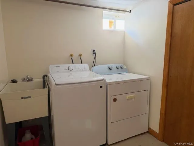 268 Schenck Avenue, North Hempstead, NY, 4 Bedrooms Bedrooms, 7 Rooms Rooms,2 BathroomsBathrooms,Residential Lease,For Rent,Schenck,0,983750 268 Schenck Avenue, North Hempstead, NY, 4 Bedrooms Bedrooms, 7 Rooms Rooms,2 BathroomsBathrooms,Residential Lease,For Rent,Schenck,0,983750