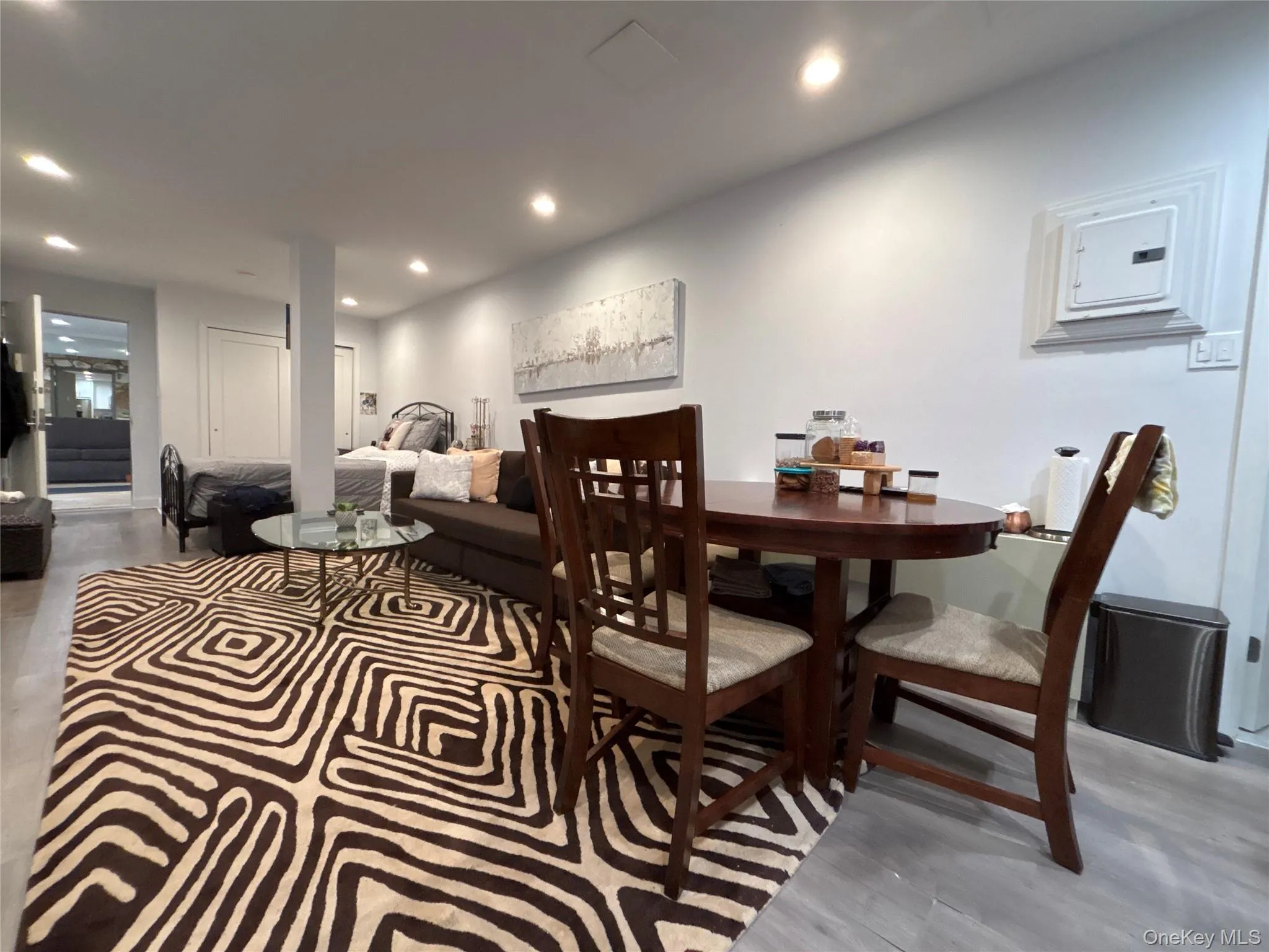 30 Barstow Road, North Hempstead, NY, 2 Rooms Rooms,1 BathroomBathrooms,Residential Lease,For Rent,Barstow,0,983762 30 Barstow Road, North Hempstead, NY, 2 Rooms Rooms,1 BathroomBathrooms,Residential Lease,For Rent,Barstow,0,983762