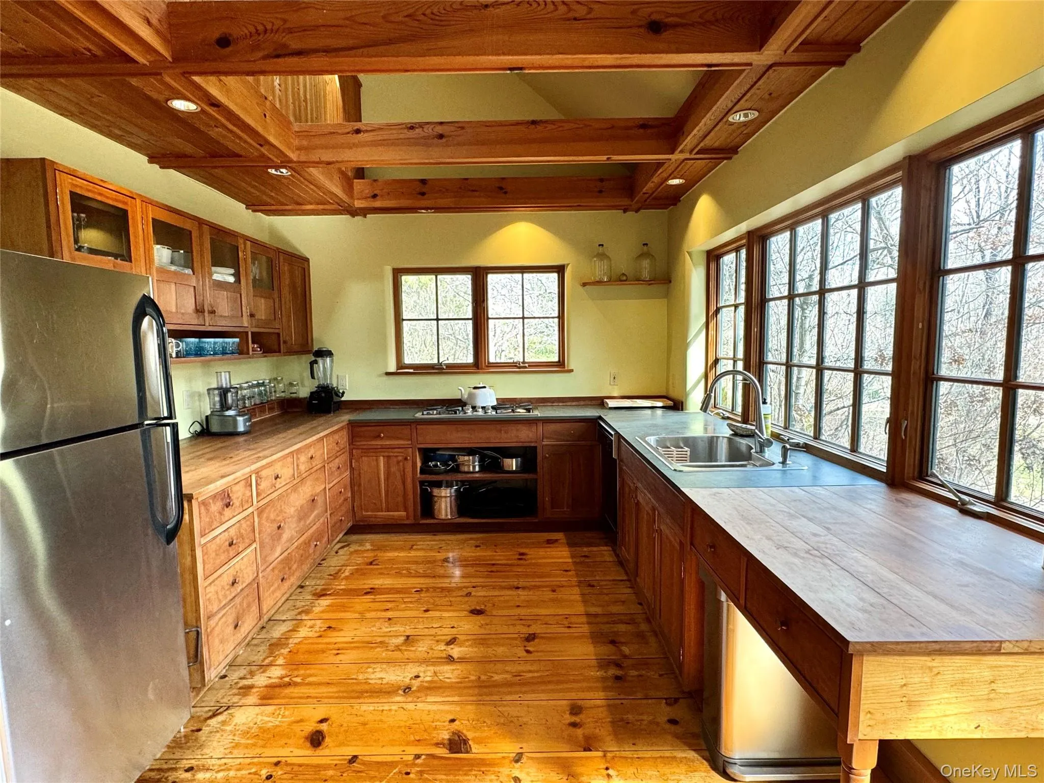 Spacious Country Custom Kitchen with Views of Pond Spacious Country Custom Kitchen with Views of Pond