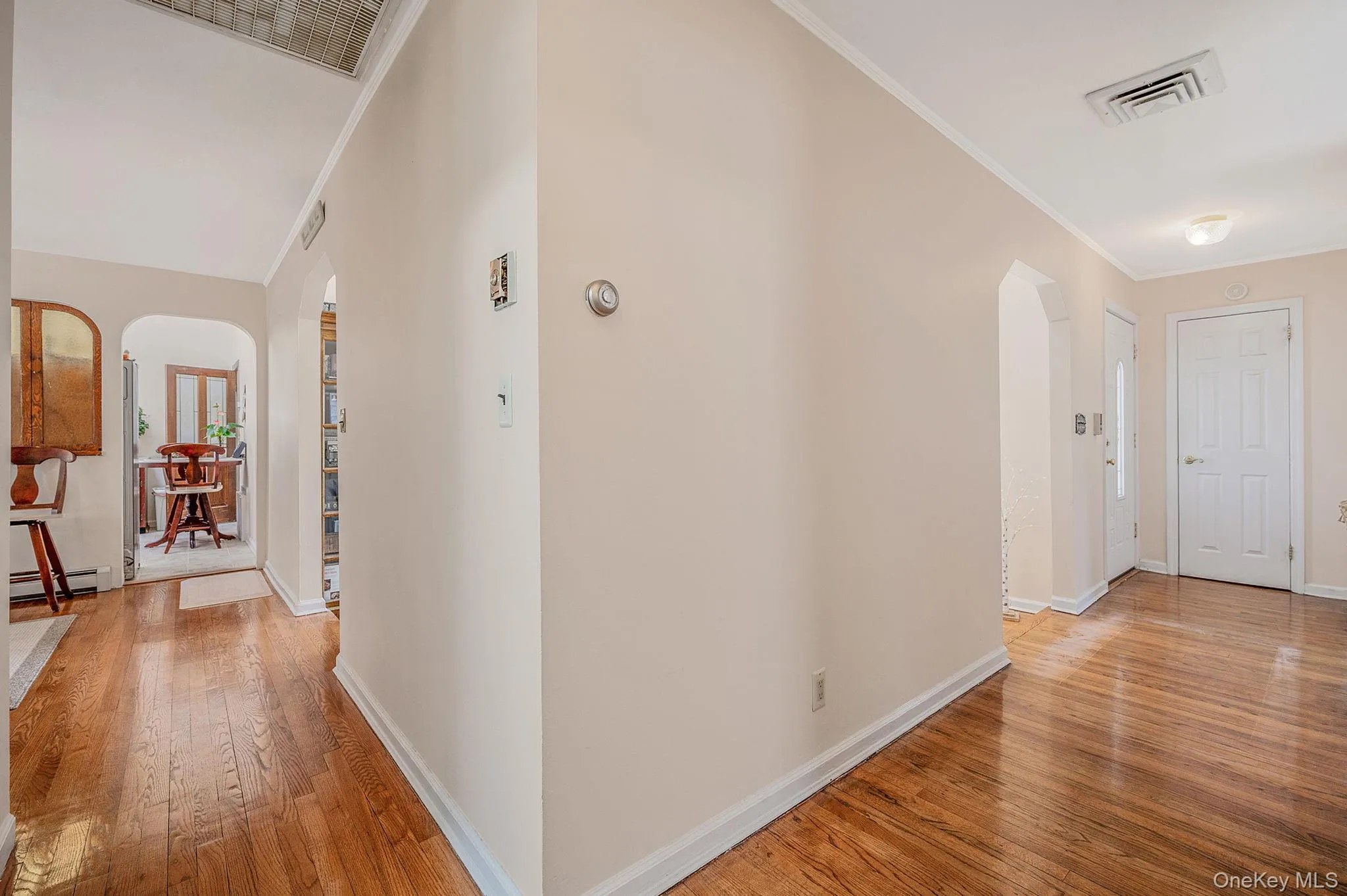 1672 Eyre Place, Hempstead, NY, 3 Bedrooms Bedrooms, 11 Rooms Rooms,2 BathroomsBathrooms,Residential,For Rent,Eyre,0,983768 1672 Eyre Place, Hempstead, NY, 3 Bedrooms Bedrooms, 11 Rooms Rooms,2 BathroomsBathrooms,Residential,For Rent,Eyre,0,983768