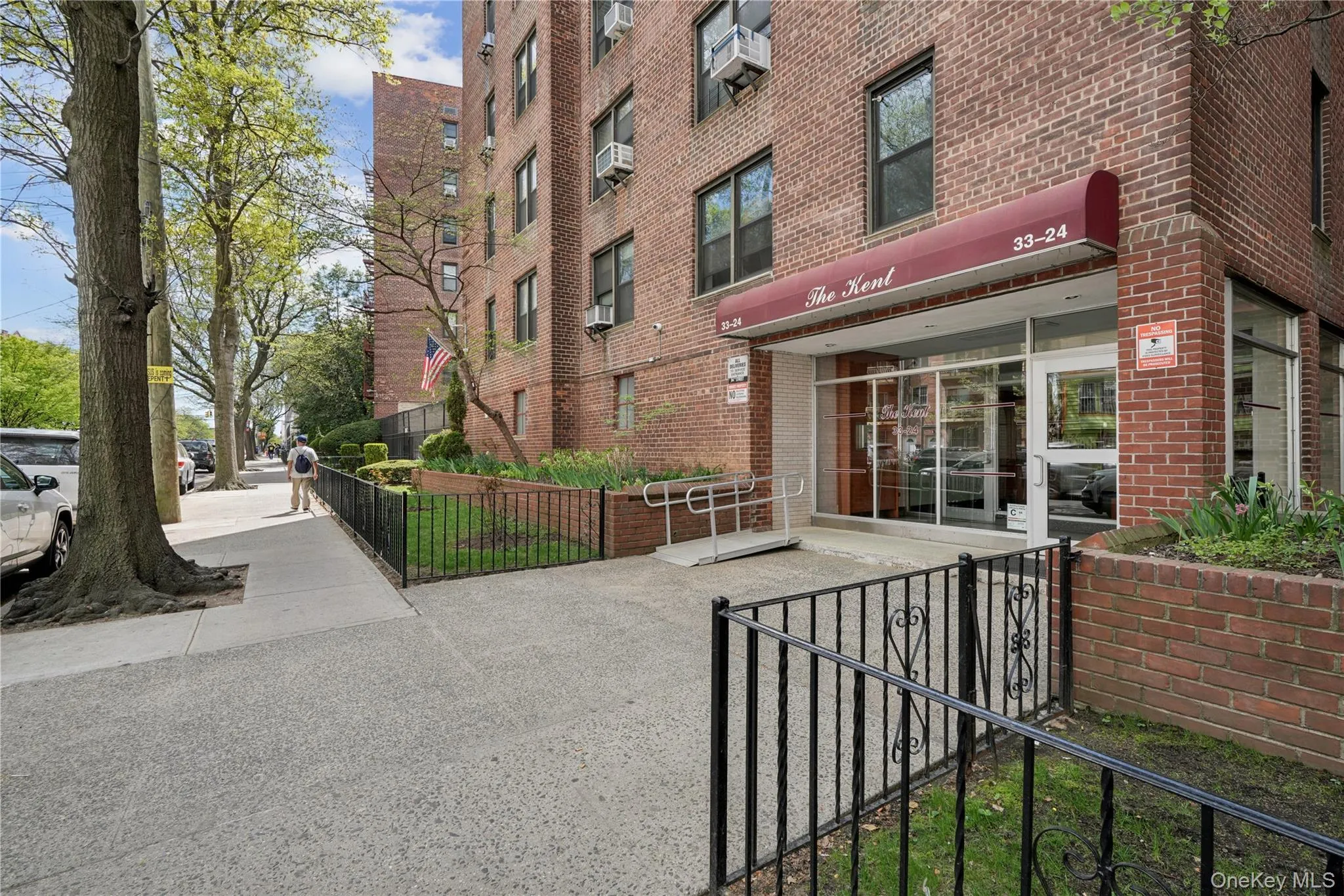 33-24 Junction Blvd, New York, NY, 1 Bedroom Bedrooms, 4 Rooms Rooms,1 BathroomBathrooms,Residential,For Rent,Junction Blvd,0,983774 33-24 Junction Blvd, New York, NY, 1 Bedroom Bedrooms, 4 Rooms Rooms,1 BathroomBathrooms,Residential,For Rent,Junction Blvd,0,983774
