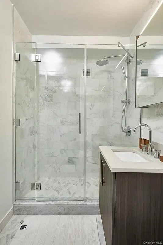 4705 Center Boulevard, New York, NY, 2 Bedrooms Bedrooms, 5 Rooms Rooms,2 BathroomsBathrooms,Residential Lease,For Rent,Center,0,983776 4705 Center Boulevard, New York, NY, 2 Bedrooms Bedrooms, 5 Rooms Rooms,2 BathroomsBathrooms,Residential Lease,For Rent,Center,0,983776