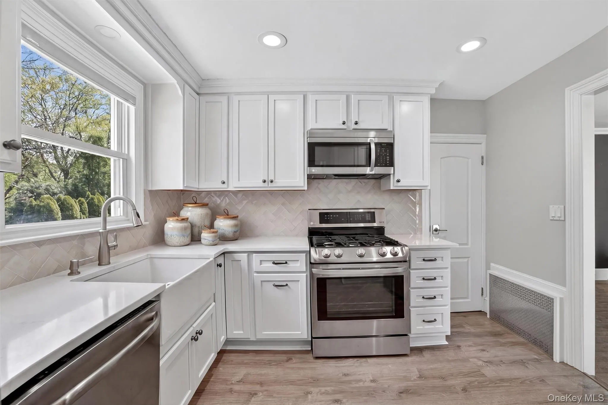 26 Montross Street, White Plains, NY, 3 Bedrooms Bedrooms, 6 Rooms Rooms,1 BathroomBathrooms,Residential Lease,For Rent,Montross,0,983780 26 Montross Street, White Plains, NY, 3 Bedrooms Bedrooms, 6 Rooms Rooms,1 BathroomBathrooms,Residential Lease,For Rent,Montross,0,983780