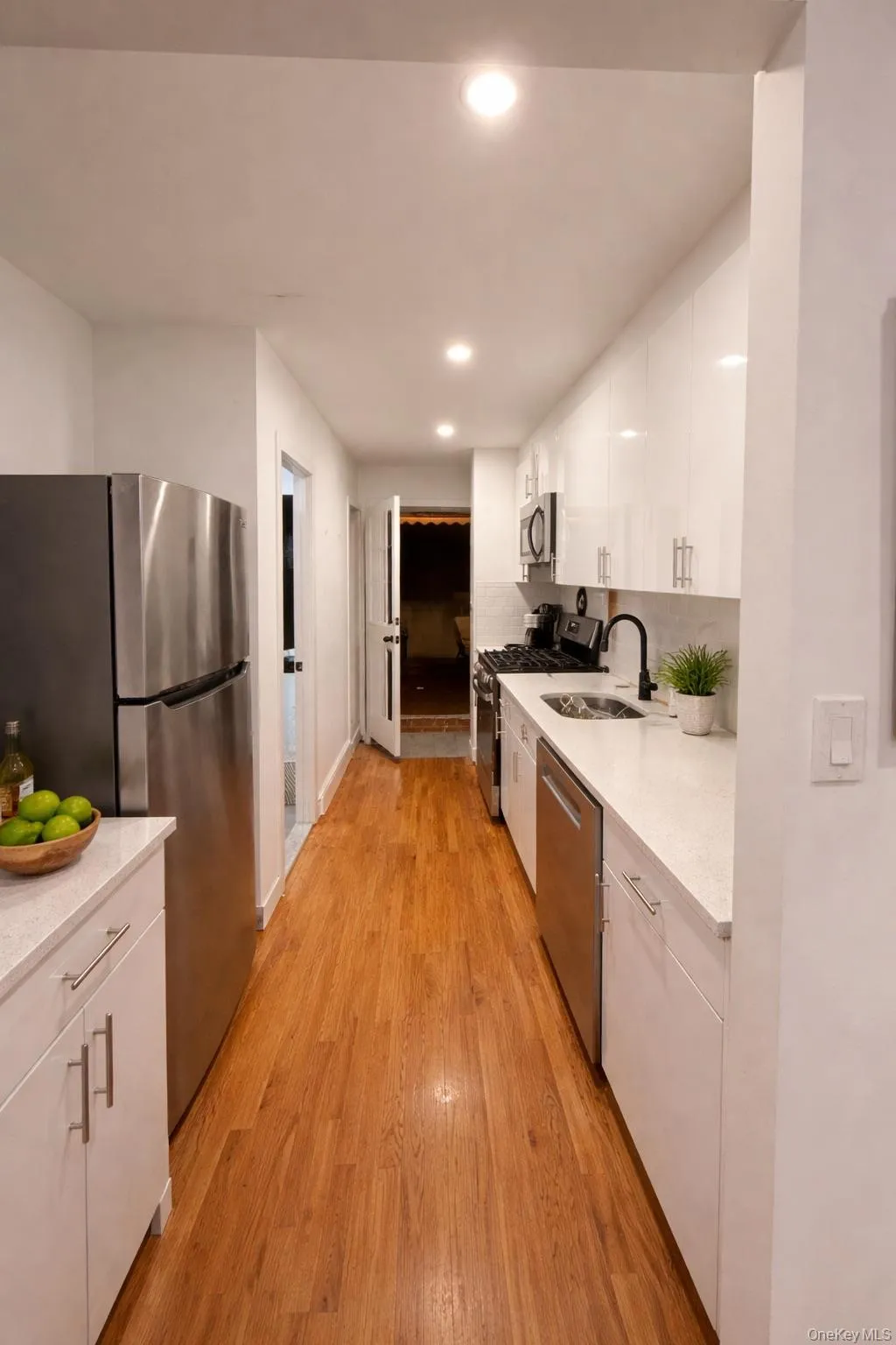 69 Avenue C, New York, NY, 3 Bedrooms Bedrooms, 8 Rooms Rooms,2 BathroomsBathrooms,Residential Lease,For Rent,Avenue C,0,983790 69 Avenue C, New York, NY, 3 Bedrooms Bedrooms, 8 Rooms Rooms,2 BathroomsBathrooms,Residential Lease,For Rent,Avenue C,0,983790