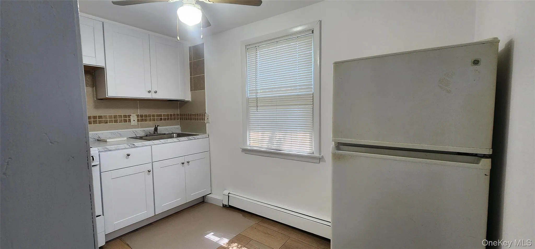 231 West Avenue, Brookhaven, NY, 1 Bedroom Bedrooms, 4 Rooms Rooms,1 BathroomBathrooms,Residential Lease,For Rent,West,0,983804 231 West Avenue, Brookhaven, NY, 1 Bedroom Bedrooms, 4 Rooms Rooms,1 BathroomBathrooms,Residential Lease,For Rent,West,0,983804