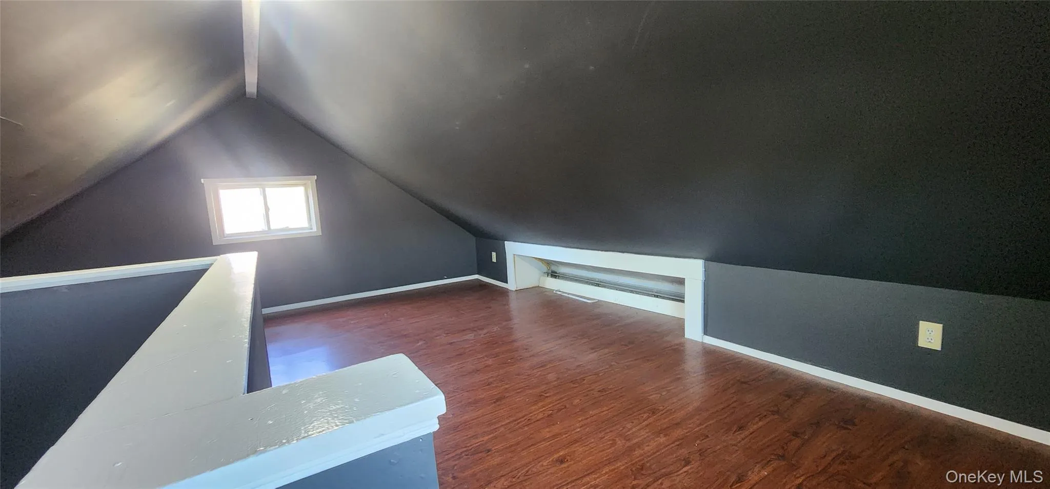 231 West Avenue, Brookhaven, NY, 1 Bedroom Bedrooms, 4 Rooms Rooms,1 BathroomBathrooms,Residential Lease,For Rent,West,0,983804 231 West Avenue, Brookhaven, NY, 1 Bedroom Bedrooms, 4 Rooms Rooms,1 BathroomBathrooms,Residential Lease,For Rent,West,0,983804
