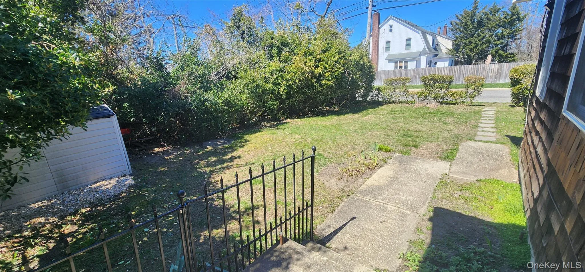 231 West Avenue, Brookhaven, NY, 1 Bedroom Bedrooms, 4 Rooms Rooms,1 BathroomBathrooms,Residential Lease,For Rent,West,0,983804 231 West Avenue, Brookhaven, NY, 1 Bedroom Bedrooms, 4 Rooms Rooms,1 BathroomBathrooms,Residential Lease,For Rent,West,0,983804