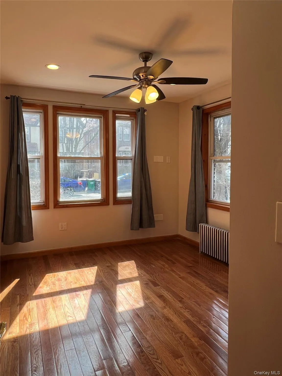 84-17 Cuthbert Road, New York, NY, 3 Bedrooms Bedrooms, 6 Rooms Rooms,2 BathroomsBathrooms,Residential Lease,For Rent,Cuthbert,0,983813 84-17 Cuthbert Road, New York, NY, 3 Bedrooms Bedrooms, 6 Rooms Rooms,2 BathroomsBathrooms,Residential Lease,For Rent,Cuthbert,0,983813