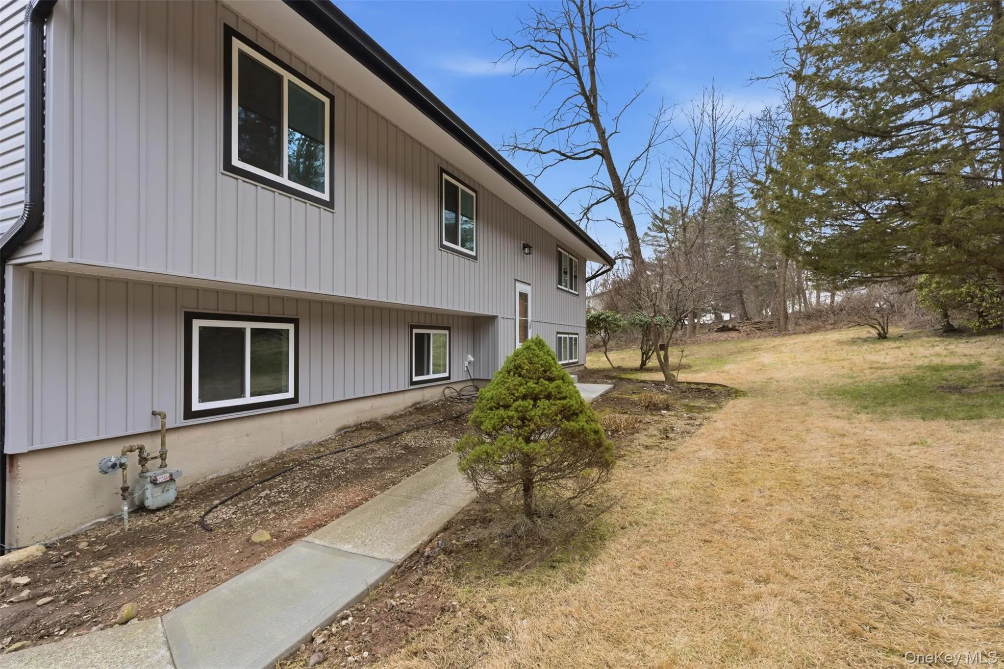 400 Old Route 304, Clarkstown, NY, 4 Bedrooms Bedrooms, 11 Rooms Rooms,2 BathroomsBathrooms,Residential,For Rent,Old Route 304,0,983815 400 Old Route 304, Clarkstown, NY, 4 Bedrooms Bedrooms, 11 Rooms Rooms,2 BathroomsBathrooms,Residential,For Rent,Old Route 304,0,983815