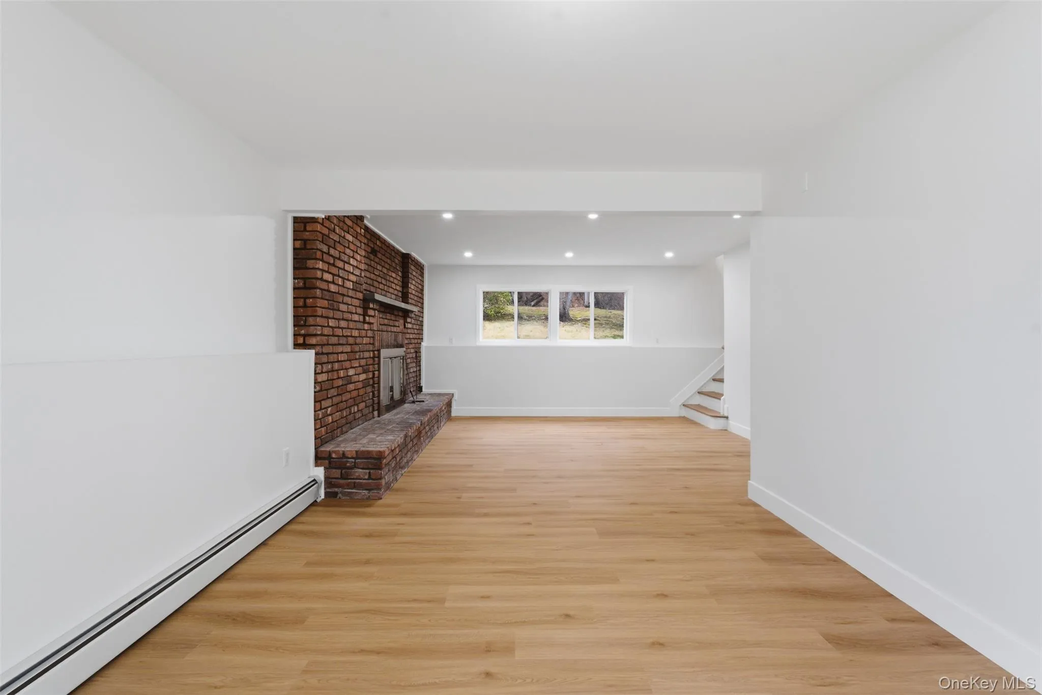 400 Old Route 304, Clarkstown, NY, 4 Bedrooms Bedrooms, 11 Rooms Rooms,2 BathroomsBathrooms,Residential,For Rent,Old Route 304,0,983815 400 Old Route 304, Clarkstown, NY, 4 Bedrooms Bedrooms, 11 Rooms Rooms,2 BathroomsBathrooms,Residential,For Rent,Old Route 304,0,983815