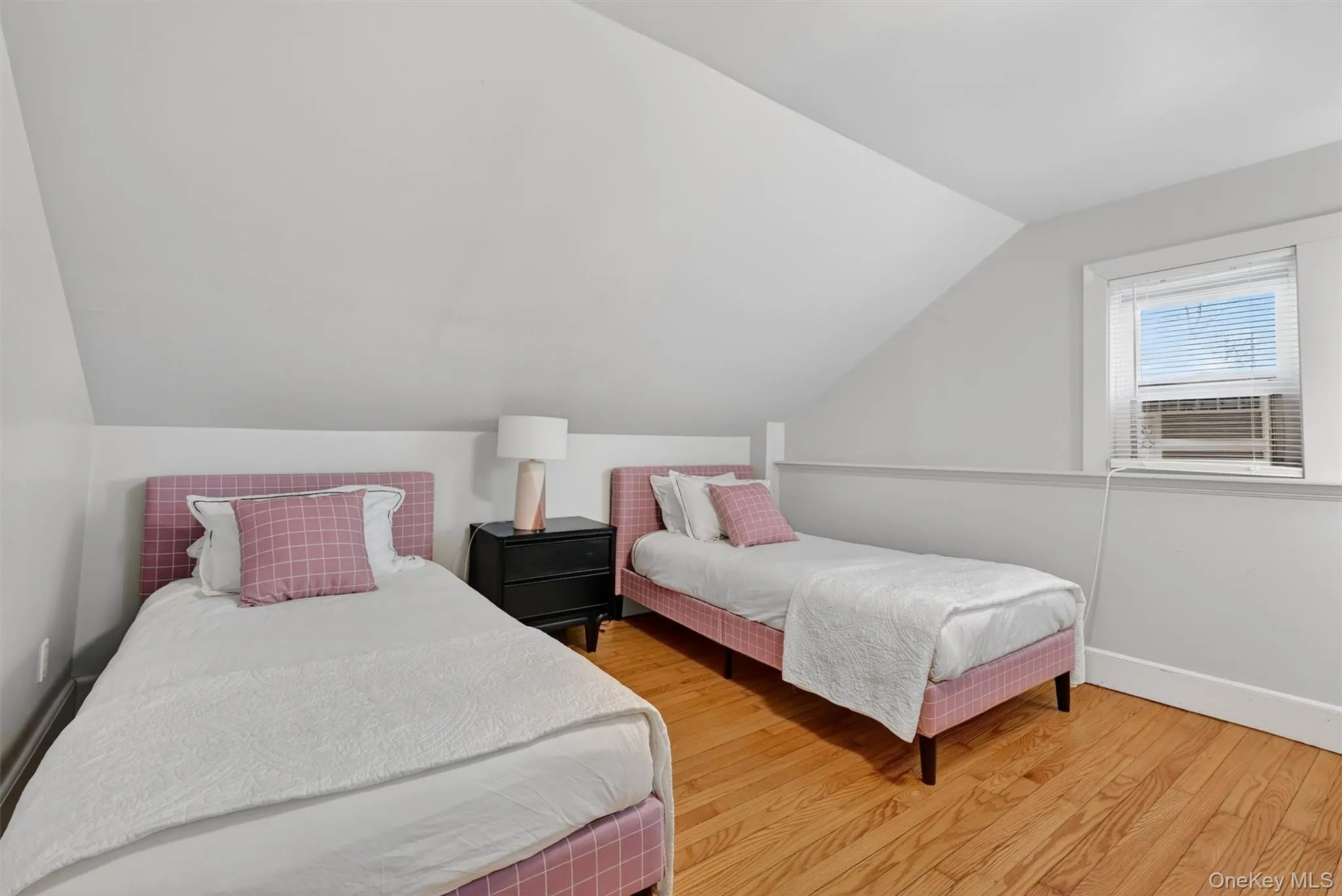 322 State Route 94, Warwick (town), NY, 3 Bedrooms Bedrooms, 7 Rooms Rooms,2 BathroomsBathrooms,Residential Lease,For Rent,State Route 94,0,983856 322 State Route 94, Warwick (town), NY, 3 Bedrooms Bedrooms, 7 Rooms Rooms,2 BathroomsBathrooms,Residential Lease,For Rent,State Route 94,0,983856