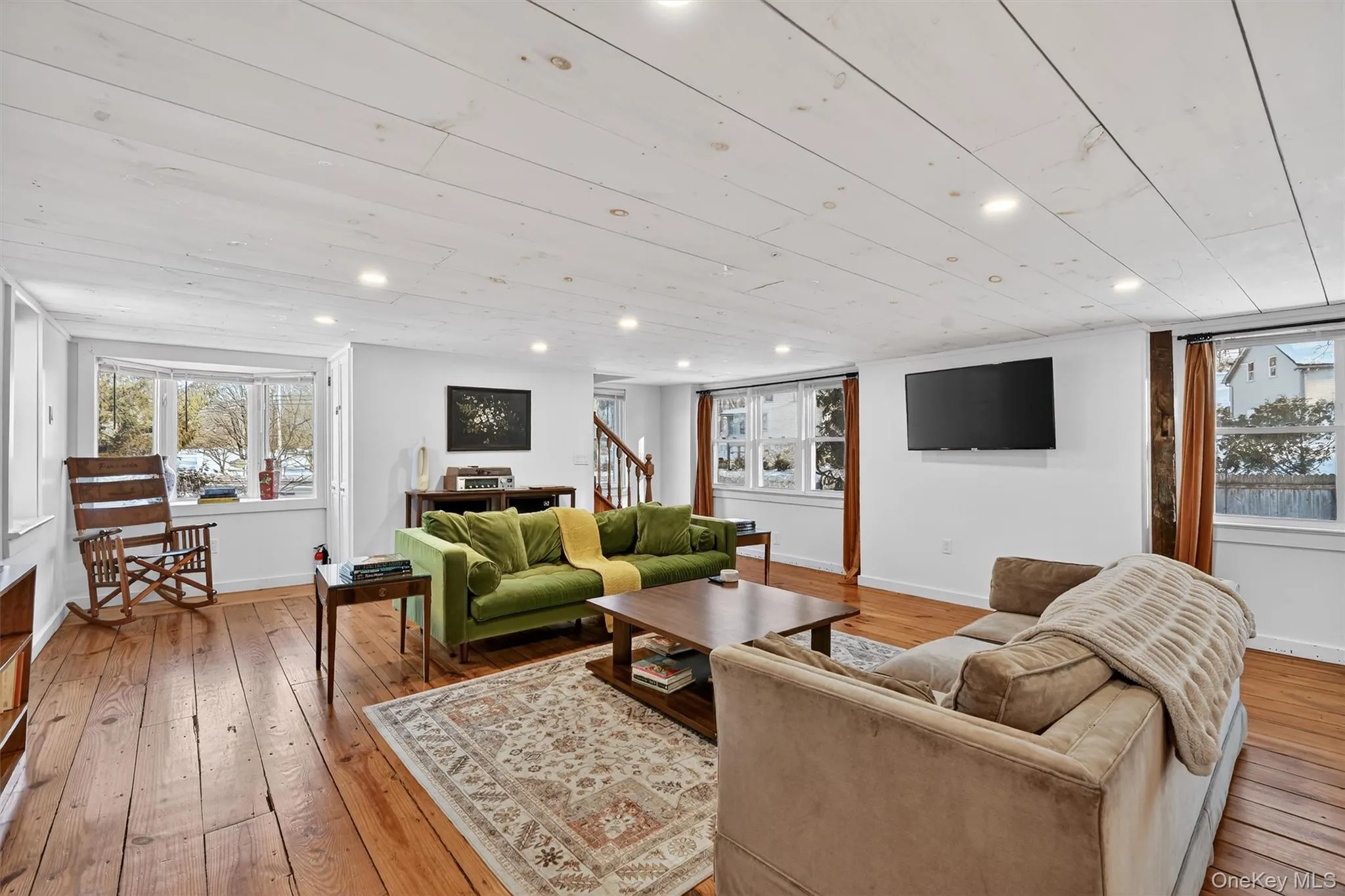 322 State Route 94, Warwick (town), NY, 3 Bedrooms Bedrooms, 7 Rooms Rooms,2 BathroomsBathrooms,Residential Lease,For Rent,State Route 94,0,983856 322 State Route 94, Warwick (town), NY, 3 Bedrooms Bedrooms, 7 Rooms Rooms,2 BathroomsBathrooms,Residential Lease,For Rent,State Route 94,0,983856