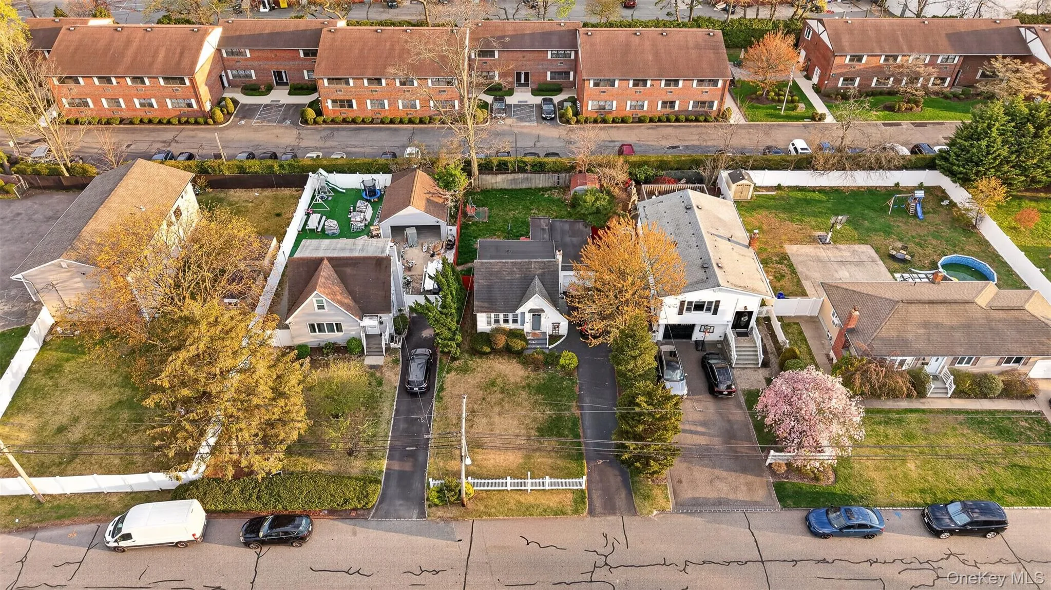 266 Neptune Avenue, West Babylon, NY, 2 Bedrooms Bedrooms, 6 Rooms Rooms,1 BathroomBathrooms,Residential Sale,For Rent,Neptune,0,983860 266 Neptune Avenue, West Babylon, NY, 2 Bedrooms Bedrooms, 6 Rooms Rooms,1 BathroomBathrooms,Residential Sale,For Rent,Neptune,0,983860