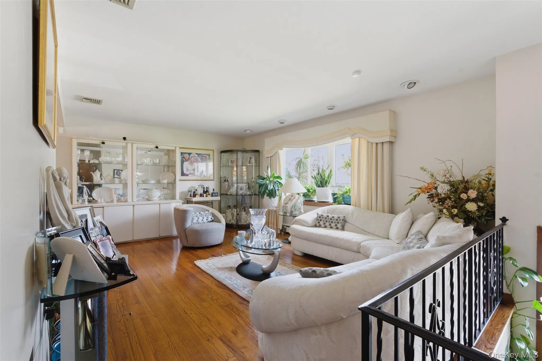 4 Faist Drive, Ramapo, NY, 5 Bedrooms Bedrooms, 8 Rooms Rooms,3 BathroomsBathrooms,Residential,For Rent,Faist,0,983864 4 Faist Drive, Ramapo, NY, 5 Bedrooms Bedrooms, 8 Rooms Rooms,3 BathroomsBathrooms,Residential,For Rent,Faist,0,983864