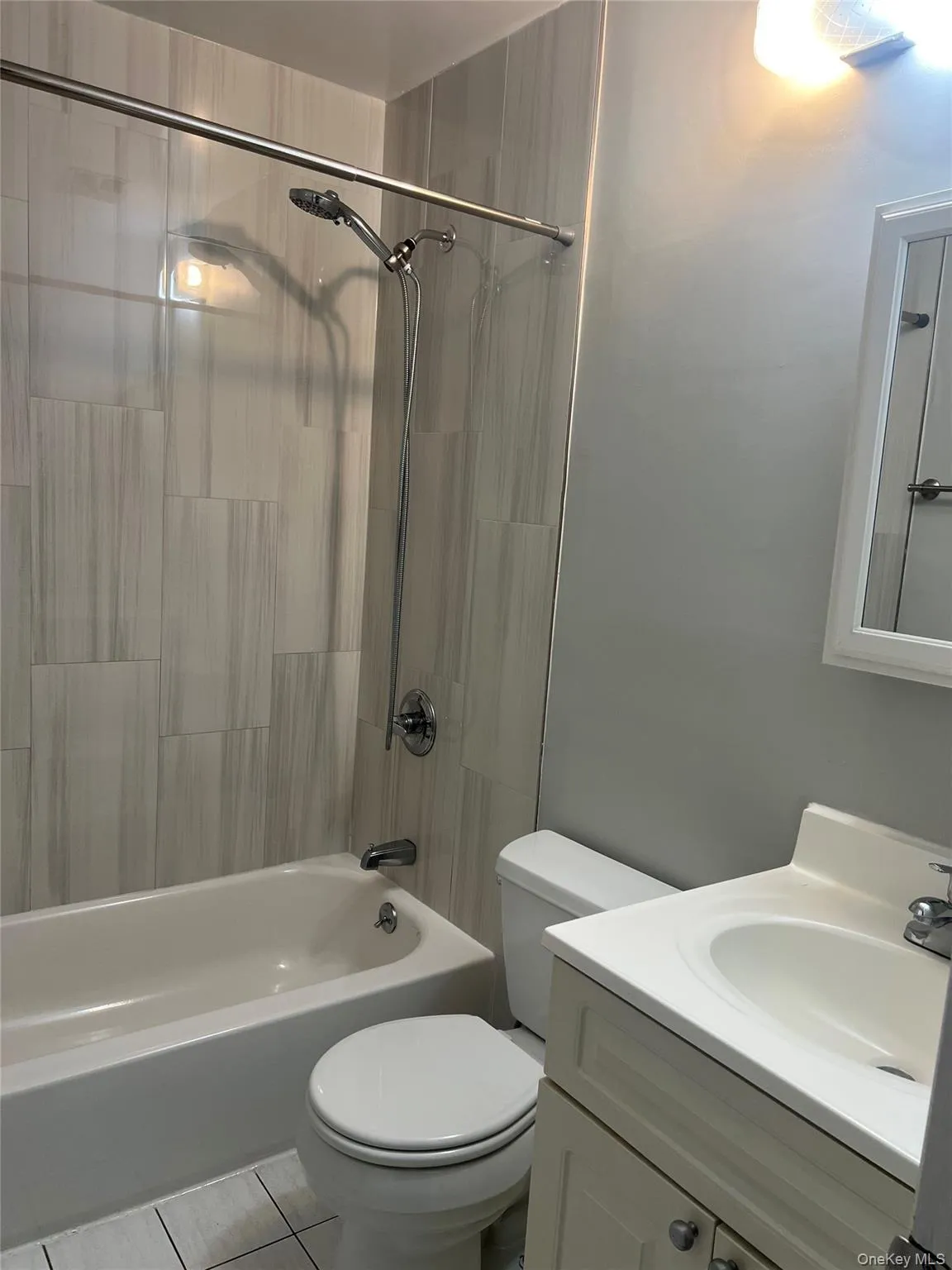 6106 233rd Street, New York, NY, 3 Bedrooms Bedrooms, 4 Rooms Rooms,2 BathroomsBathrooms,Residential Lease,For Rent,233rd,0,983870 6106 233rd Street, New York, NY, 3 Bedrooms Bedrooms, 4 Rooms Rooms,2 BathroomsBathrooms,Residential Lease,For Rent,233rd,0,983870