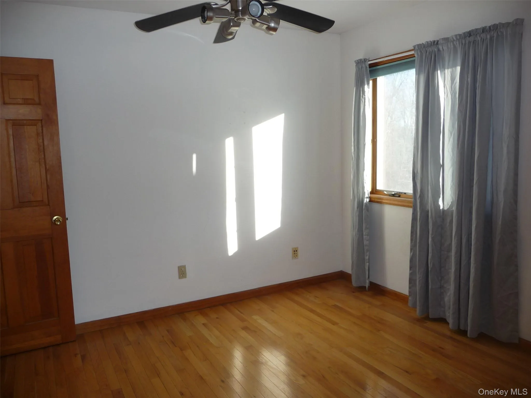 49 Lane Gate Road, Wappinger, NY, 3 Bedrooms Bedrooms, 10 Rooms Rooms,2 BathroomsBathrooms,Residential Lease,For Rent,Lane Gate,0,983878 49 Lane Gate Road, Wappinger, NY, 3 Bedrooms Bedrooms, 10 Rooms Rooms,2 BathroomsBathrooms,Residential Lease,For Rent,Lane Gate,0,983878