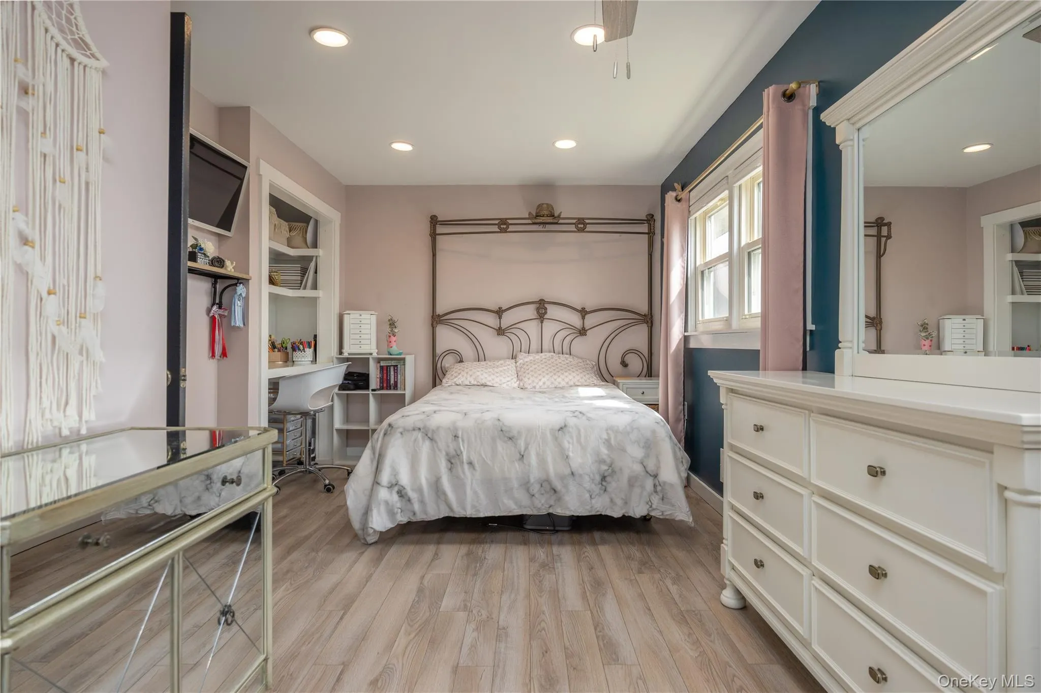 2 Emily Lane, Stony Point, NY, 5 Bedrooms Bedrooms, 12 Rooms Rooms,6 BathroomsBathrooms,Residential,For Rent,Emily,0,983893 2 Emily Lane, Stony Point, NY, 5 Bedrooms Bedrooms, 12 Rooms Rooms,6 BathroomsBathrooms,Residential,For Rent,Emily,0,983893