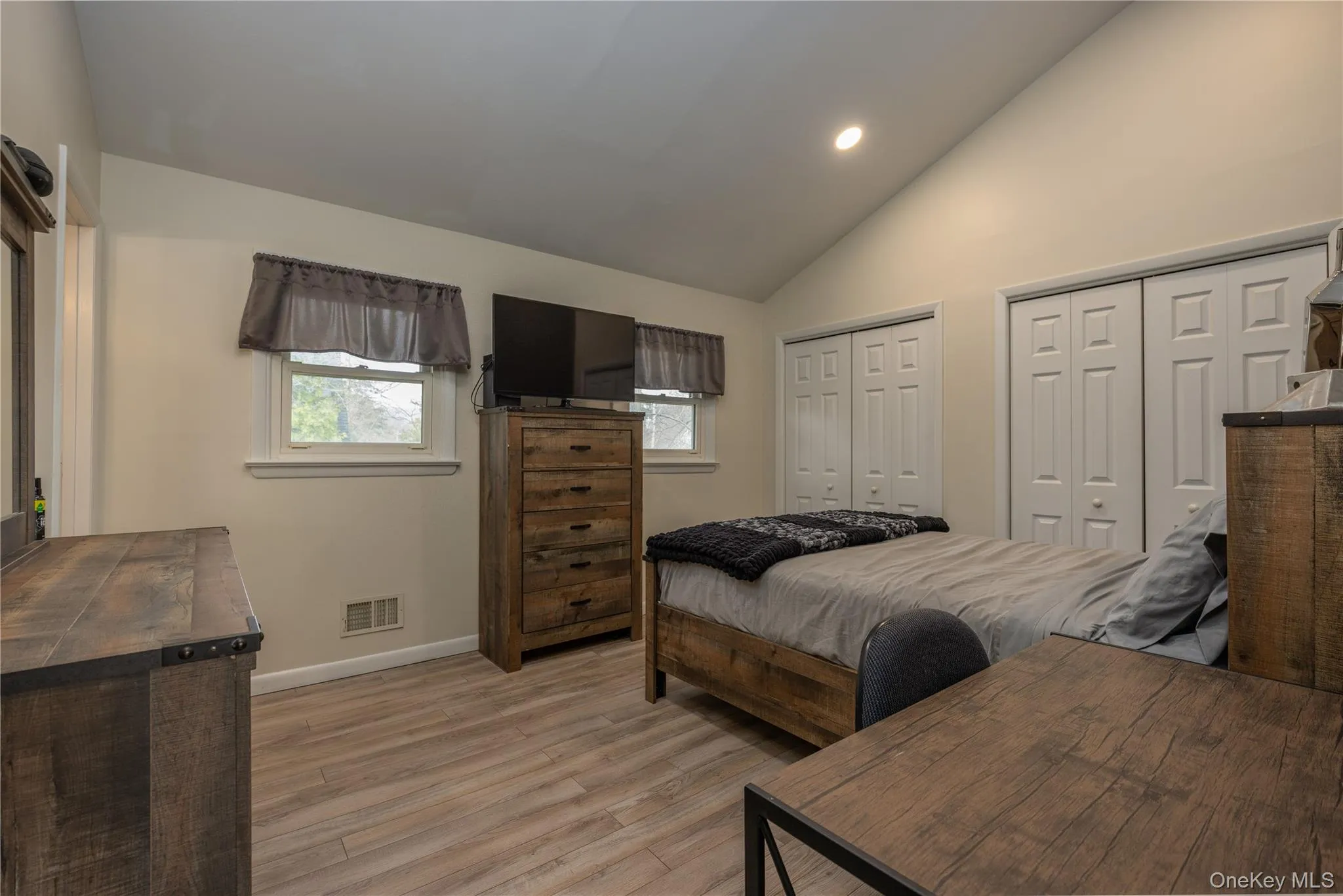 2 Emily Lane, Stony Point, NY, 5 Bedrooms Bedrooms, 12 Rooms Rooms,6 BathroomsBathrooms,Residential,For Rent,Emily,0,983893 2 Emily Lane, Stony Point, NY, 5 Bedrooms Bedrooms, 12 Rooms Rooms,6 BathroomsBathrooms,Residential,For Rent,Emily,0,983893