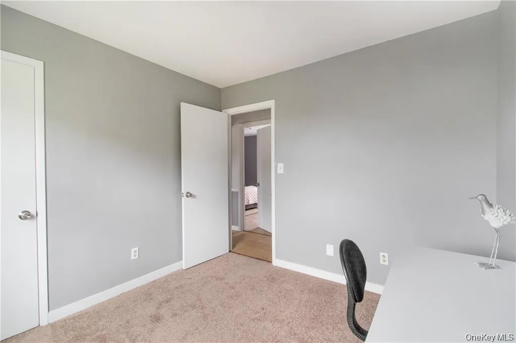 29 Robert Drive, Warwick (town), NY, 3 Bedrooms Bedrooms, 7 Rooms Rooms,2 BathroomsBathrooms,Residential Lease,For Rent,Robert,0,983897 29 Robert Drive, Warwick (town), NY, 3 Bedrooms Bedrooms, 7 Rooms Rooms,2 BathroomsBathrooms,Residential Lease,For Rent,Robert,0,983897