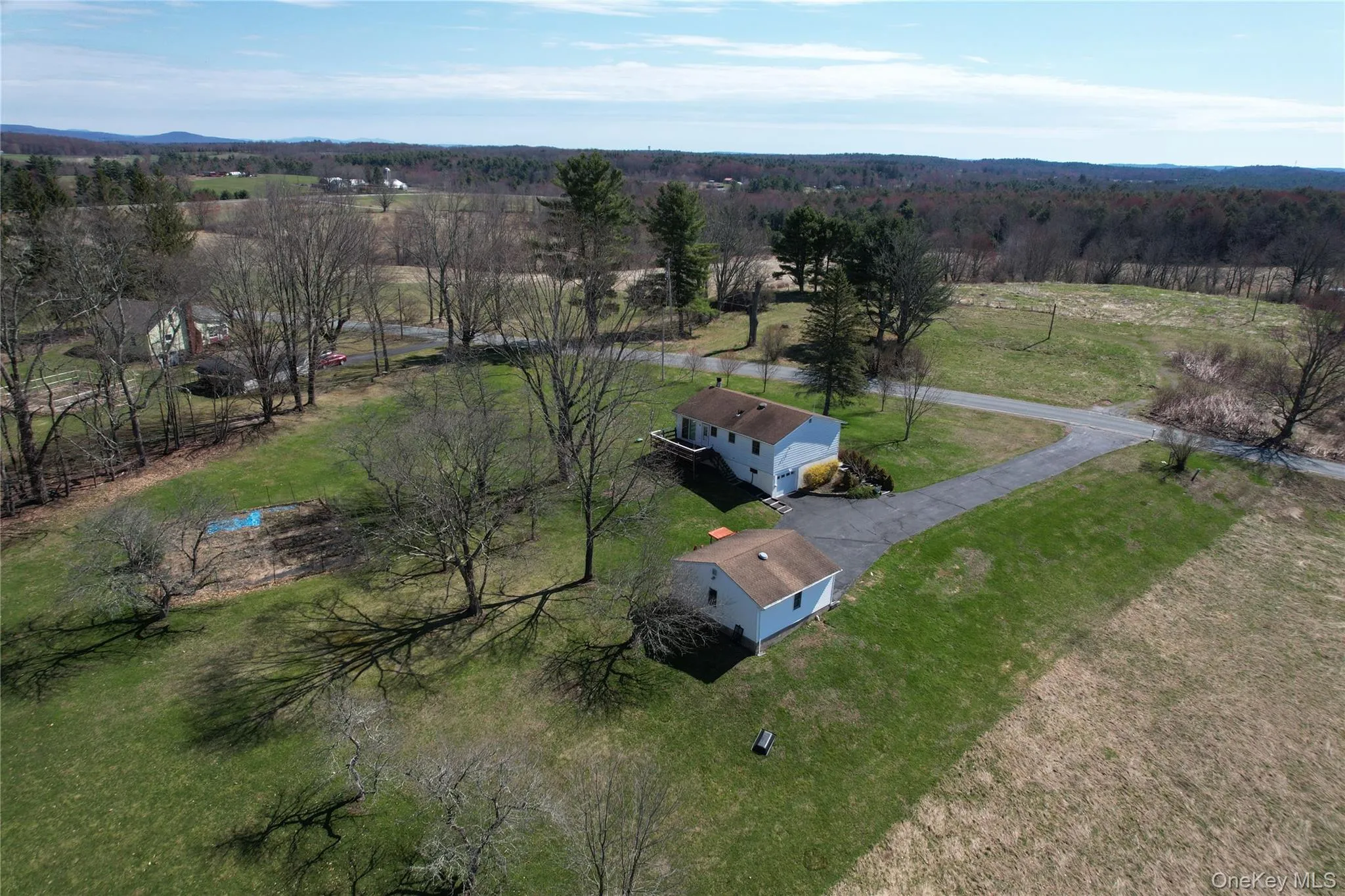 62 Pucky Huddle Road, Bethel, NY, 2 Bedrooms Bedrooms, 5 Rooms Rooms,2 BathroomsBathrooms,Residential,For Rent,Pucky Huddle,0,983902 62 Pucky Huddle Road, Bethel, NY, 2 Bedrooms Bedrooms, 5 Rooms Rooms,2 BathroomsBathrooms,Residential,For Rent,Pucky Huddle,0,983902