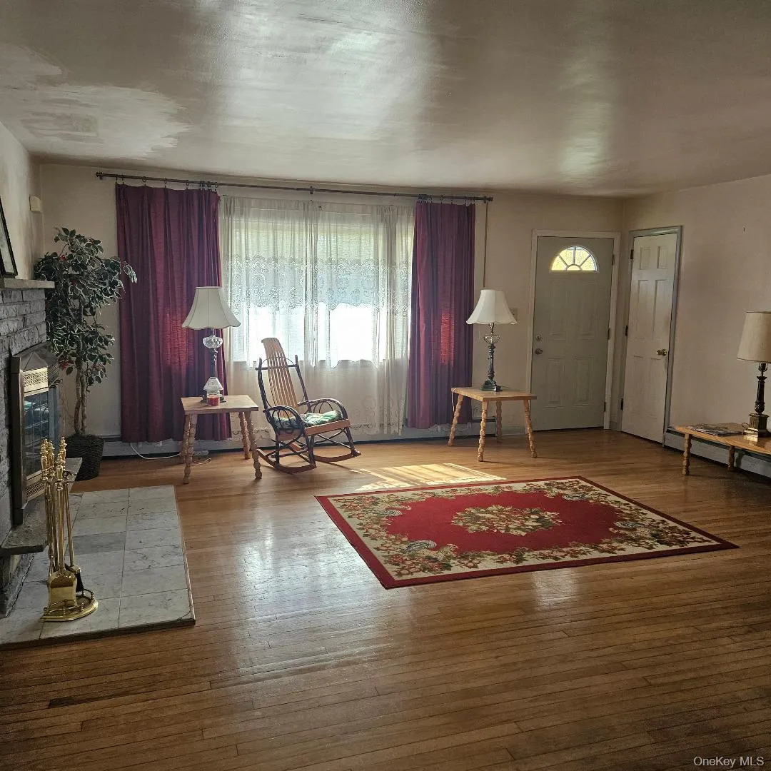 41 Wildwood Drive, Poughkeepsie (town), NY, 3 Bedrooms Bedrooms, 8 Rooms Rooms,1 BathroomBathrooms,Residential,For Rent,Wildwood,0,983907 41 Wildwood Drive, Poughkeepsie (town), NY, 3 Bedrooms Bedrooms, 8 Rooms Rooms,1 BathroomBathrooms,Residential,For Rent,Wildwood,0,983907