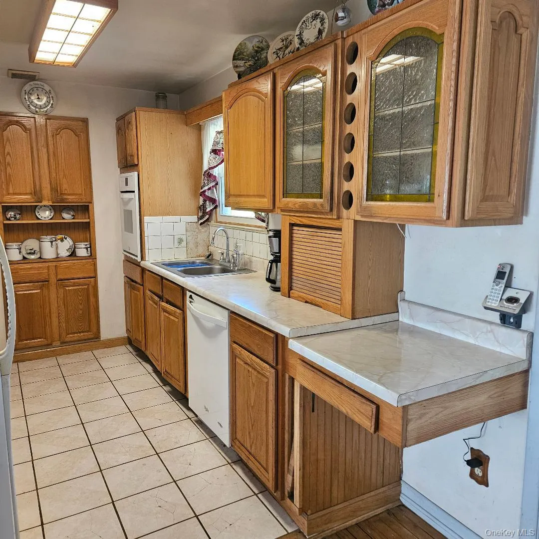 41 Wildwood Drive, Poughkeepsie (town), NY, 3 Bedrooms Bedrooms, 8 Rooms Rooms,1 BathroomBathrooms,Residential,For Rent,Wildwood,0,983907 41 Wildwood Drive, Poughkeepsie (town), NY, 3 Bedrooms Bedrooms, 8 Rooms Rooms,1 BathroomBathrooms,Residential,For Rent,Wildwood,0,983907