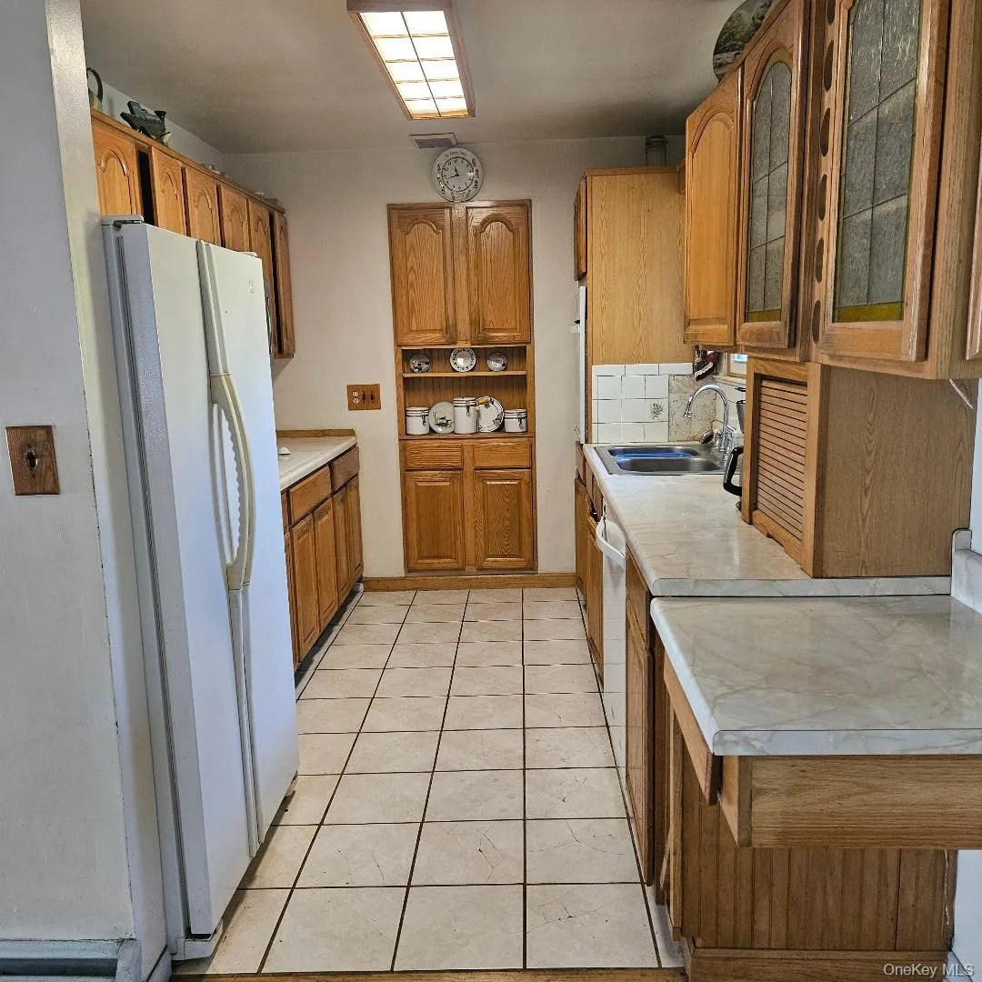 41 Wildwood Drive, Poughkeepsie (town), NY, 3 Bedrooms Bedrooms, 8 Rooms Rooms,1 BathroomBathrooms,Residential,For Rent,Wildwood,0,983907 41 Wildwood Drive, Poughkeepsie (town), NY, 3 Bedrooms Bedrooms, 8 Rooms Rooms,1 BathroomBathrooms,Residential,For Rent,Wildwood,0,983907