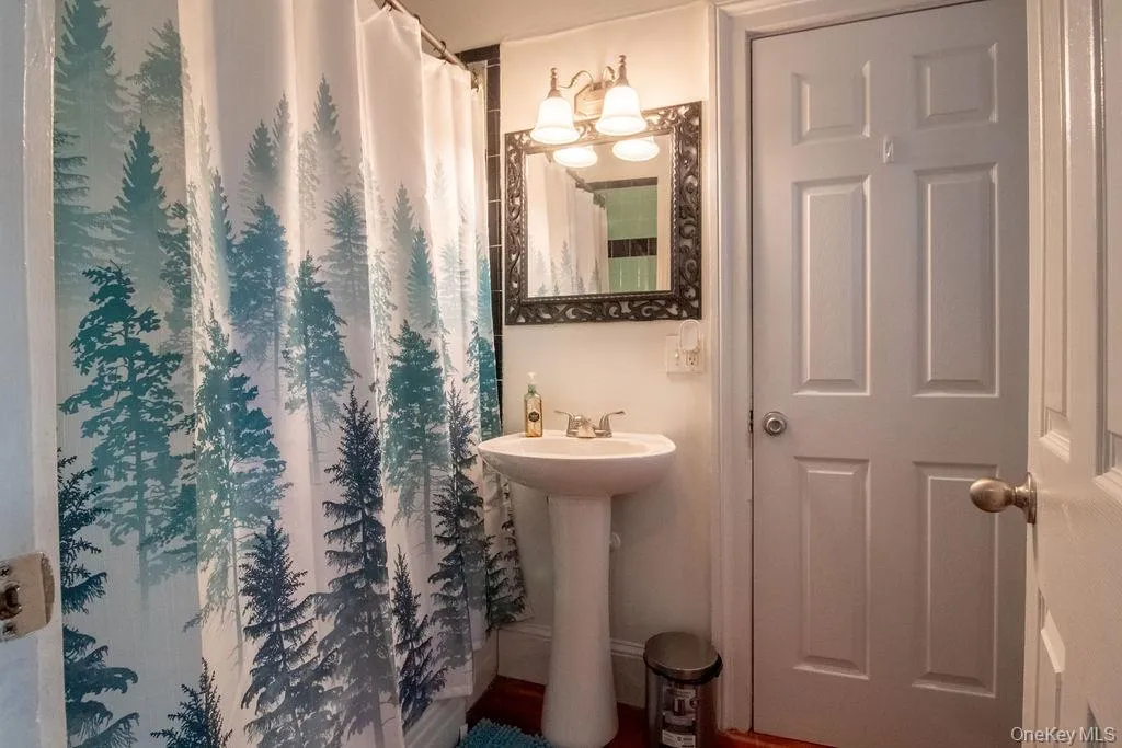 48 Market Street, Wawarsing, NY, 3 Bedrooms Bedrooms, 6 Rooms Rooms,2 BathroomsBathrooms,Residential,For Rent,Market,0,983908 48 Market Street, Wawarsing, NY, 3 Bedrooms Bedrooms, 6 Rooms Rooms,2 BathroomsBathrooms,Residential,For Rent,Market,0,983908