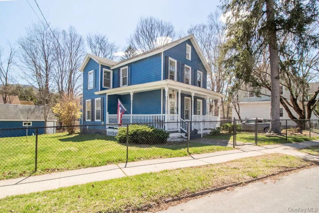48 Market Street, Wawarsing, NY, 3 Bedrooms Bedrooms, 6 Rooms Rooms,2 BathroomsBathrooms,Residential,For Rent,Market,0,983908 48 Market Street, Wawarsing, NY, 3 Bedrooms Bedrooms, 6 Rooms Rooms,2 BathroomsBathrooms,Residential,For Rent,Market,0,983908