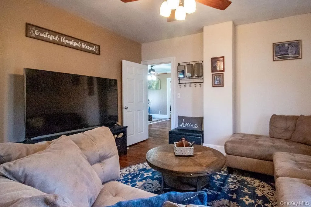 48 Market Street, Wawarsing, NY, 3 Bedrooms Bedrooms, 6 Rooms Rooms,2 BathroomsBathrooms,Residential,For Rent,Market,0,983908 48 Market Street, Wawarsing, NY, 3 Bedrooms Bedrooms, 6 Rooms Rooms,2 BathroomsBathrooms,Residential,For Rent,Market,0,983908