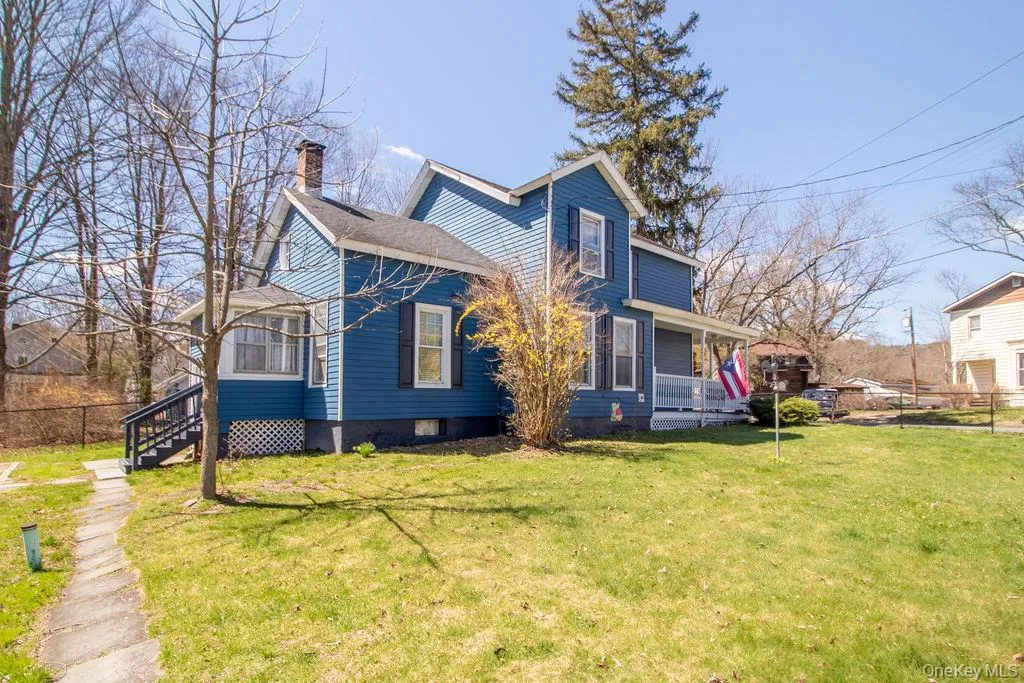 48 Market Street, Wawarsing, NY, 3 Bedrooms Bedrooms, 6 Rooms Rooms,2 BathroomsBathrooms,Residential,For Rent,Market,0,983908 48 Market Street, Wawarsing, NY, 3 Bedrooms Bedrooms, 6 Rooms Rooms,2 BathroomsBathrooms,Residential,For Rent,Market,0,983908