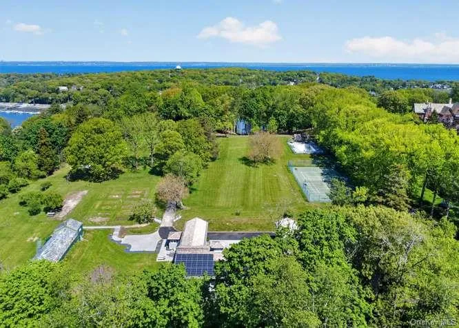 125 Horseshoe Road, Oyster Bay, NY, 6 Bedrooms Bedrooms, 13 Rooms Rooms,8 BathroomsBathrooms,Residential Lease,For Rent,Horseshoe,0,983915 125 Horseshoe Road, Oyster Bay, NY, 6 Bedrooms Bedrooms, 13 Rooms Rooms,8 BathroomsBathrooms,Residential Lease,For Rent,Horseshoe,0,983915