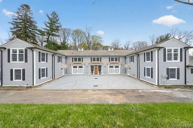 6 Bedroom, 8 Bath Estate on 12 Acres 6 Bedroom, 8 Bath Estate on 12 Acres