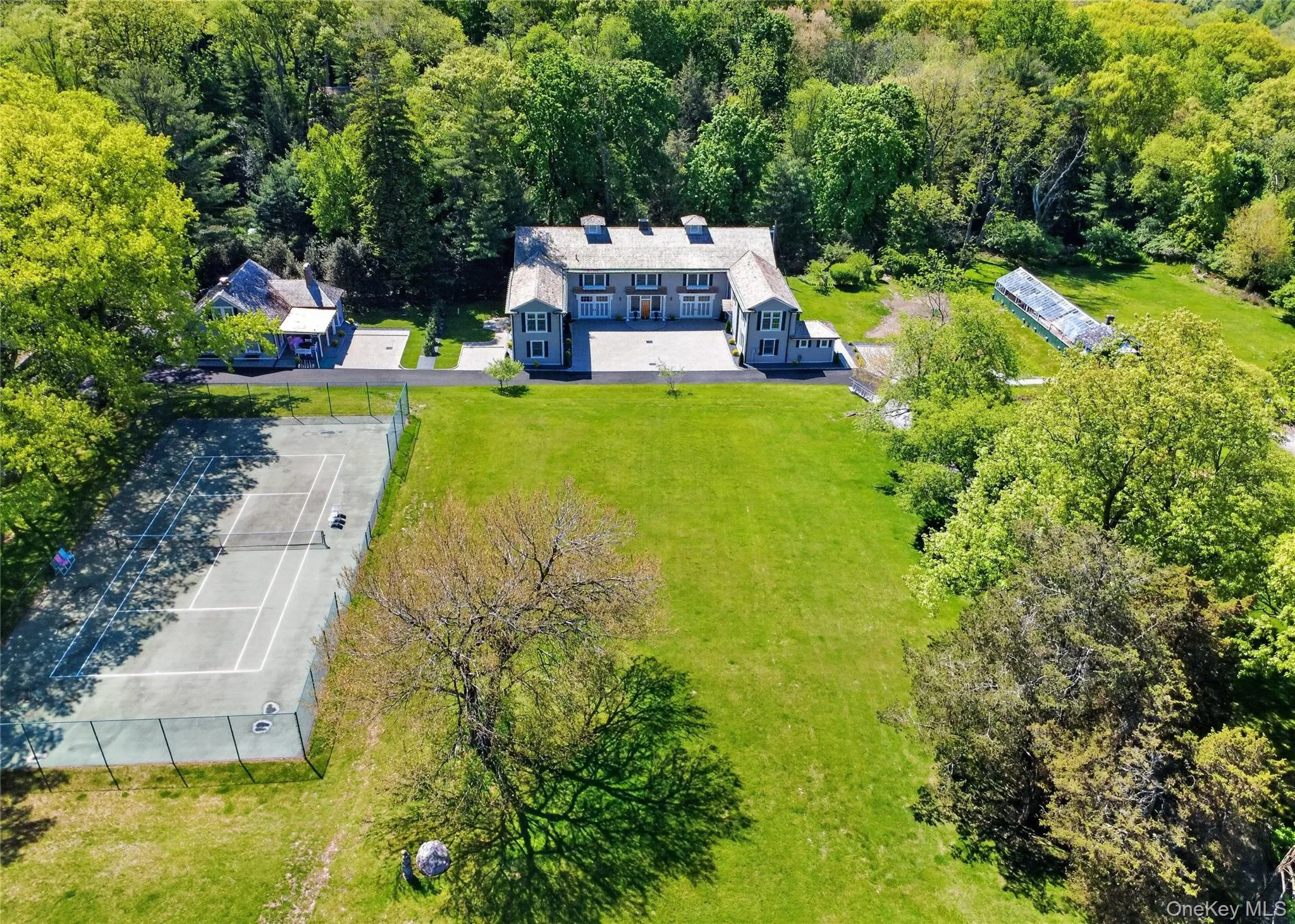 125 Horseshoe Road, Oyster Bay, NY, 6 Bedrooms Bedrooms, 13 Rooms Rooms,8 BathroomsBathrooms,Residential Lease,For Rent,Horseshoe,0,983915 125 Horseshoe Road, Oyster Bay, NY, 6 Bedrooms Bedrooms, 13 Rooms Rooms,8 BathroomsBathrooms,Residential Lease,For Rent,Horseshoe,0,983915