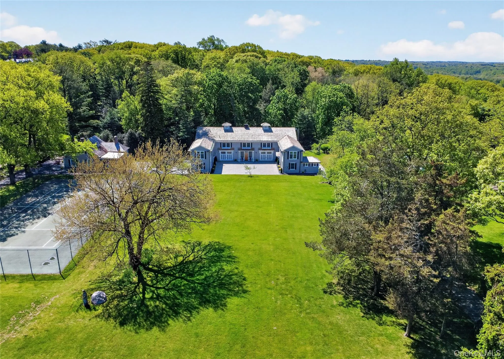 125 Horseshoe Road, Oyster Bay, NY, 6 Bedrooms Bedrooms, 13 Rooms Rooms,8 BathroomsBathrooms,Residential Lease,For Rent,Horseshoe,0,983915 125 Horseshoe Road, Oyster Bay, NY, 6 Bedrooms Bedrooms, 13 Rooms Rooms,8 BathroomsBathrooms,Residential Lease,For Rent,Horseshoe,0,983915