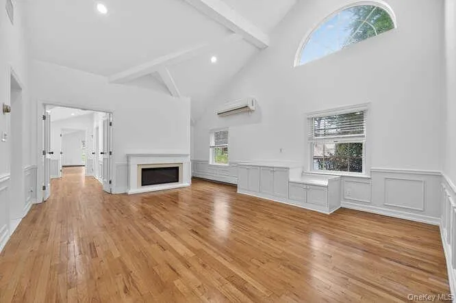 125 Horseshoe Road, Oyster Bay, NY, 6 Bedrooms Bedrooms, 13 Rooms Rooms,8 BathroomsBathrooms,Residential Lease,For Rent,Horseshoe,0,983915 125 Horseshoe Road, Oyster Bay, NY, 6 Bedrooms Bedrooms, 13 Rooms Rooms,8 BathroomsBathrooms,Residential Lease,For Rent,Horseshoe,0,983915