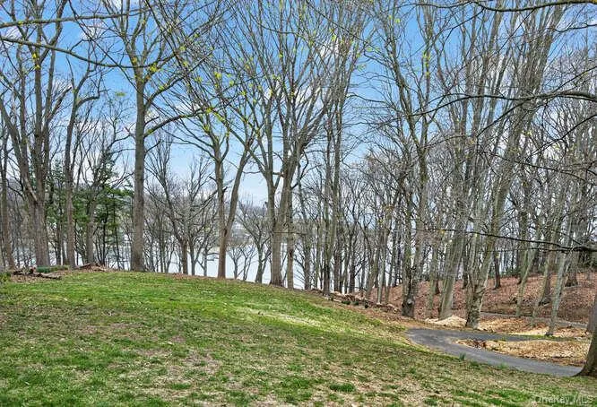 125 Horseshoe Road, Oyster Bay, NY, 6 Bedrooms Bedrooms, 13 Rooms Rooms,8 BathroomsBathrooms,Residential Lease,For Rent,Horseshoe,0,983915 125 Horseshoe Road, Oyster Bay, NY, 6 Bedrooms Bedrooms, 13 Rooms Rooms,8 BathroomsBathrooms,Residential Lease,For Rent,Horseshoe,0,983915