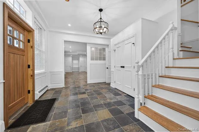 125 Horseshoe Road, Oyster Bay, NY, 6 Bedrooms Bedrooms, 13 Rooms Rooms,8 BathroomsBathrooms,Residential Lease,For Rent,Horseshoe,0,983915 125 Horseshoe Road, Oyster Bay, NY, 6 Bedrooms Bedrooms, 13 Rooms Rooms,8 BathroomsBathrooms,Residential Lease,For Rent,Horseshoe,0,983915