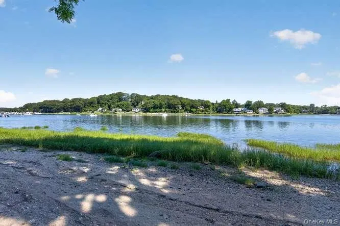 125 Horseshoe Road, Oyster Bay, NY, 6 Bedrooms Bedrooms, 13 Rooms Rooms,8 BathroomsBathrooms,Residential Lease,For Rent,Horseshoe,0,983915 125 Horseshoe Road, Oyster Bay, NY, 6 Bedrooms Bedrooms, 13 Rooms Rooms,8 BathroomsBathrooms,Residential Lease,For Rent,Horseshoe,0,983915