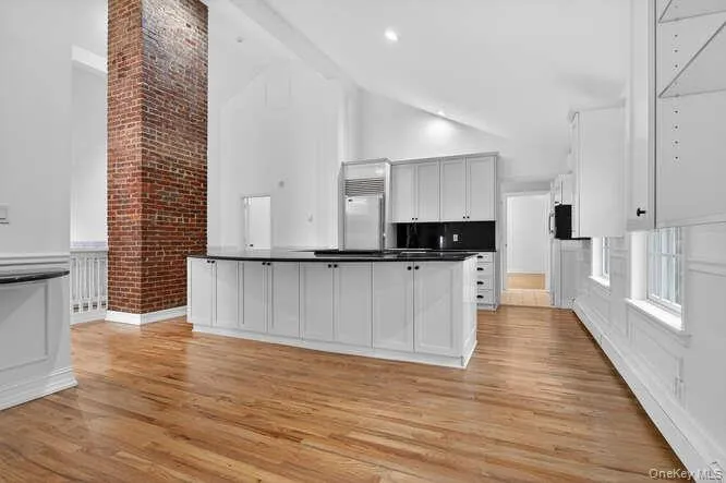 125 Horseshoe Road, Oyster Bay, NY, 6 Bedrooms Bedrooms, 13 Rooms Rooms,8 BathroomsBathrooms,Residential Lease,For Rent,Horseshoe,0,983915 125 Horseshoe Road, Oyster Bay, NY, 6 Bedrooms Bedrooms, 13 Rooms Rooms,8 BathroomsBathrooms,Residential Lease,For Rent,Horseshoe,0,983915