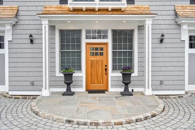 125 Horseshoe Road, Oyster Bay, NY, 6 Bedrooms Bedrooms, 13 Rooms Rooms,8 BathroomsBathrooms,Residential Lease,For Rent,Horseshoe,0,983915 125 Horseshoe Road, Oyster Bay, NY, 6 Bedrooms Bedrooms, 13 Rooms Rooms,8 BathroomsBathrooms,Residential Lease,For Rent,Horseshoe,0,983915