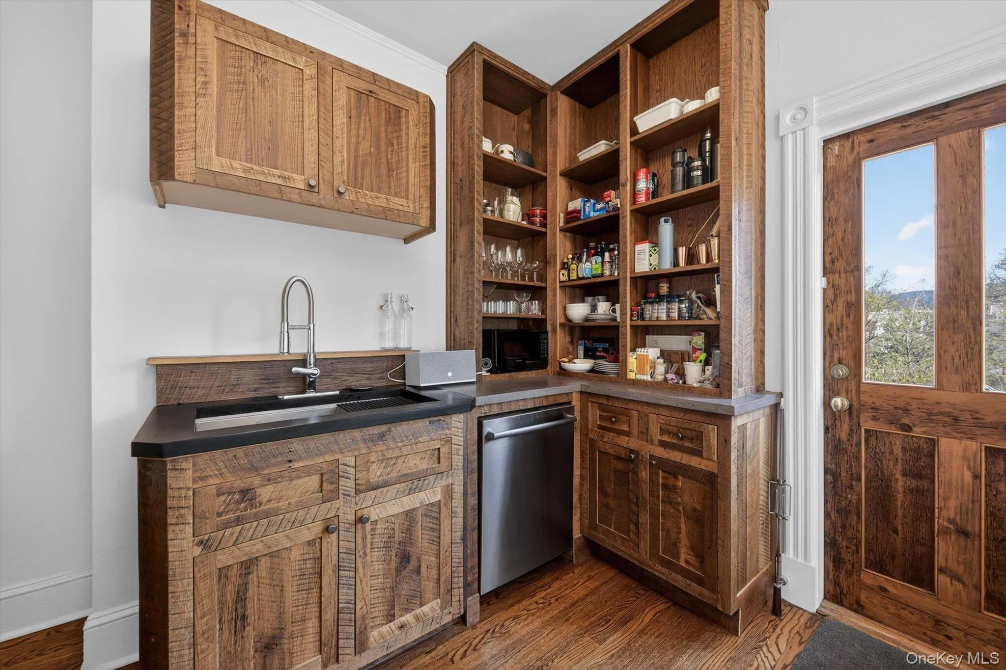 22 High Street, Beacon, NY, 4 Bedrooms Bedrooms, 8 Rooms Rooms,3 BathroomsBathrooms,Residential Lease,For Rent,High,0,983922 22 High Street, Beacon, NY, 4 Bedrooms Bedrooms, 8 Rooms Rooms,3 BathroomsBathrooms,Residential Lease,For Rent,High,0,983922