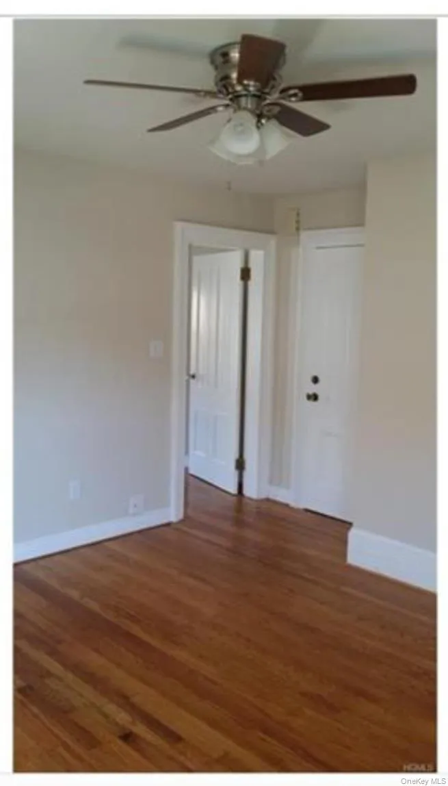 26 Washington Street, Middletown, NY, 3 Bedrooms Bedrooms, 5 Rooms Rooms,1 BathroomBathrooms,Residential Lease,For Rent,Washington,0,983940 26 Washington Street, Middletown, NY, 3 Bedrooms Bedrooms, 5 Rooms Rooms,1 BathroomBathrooms,Residential Lease,For Rent,Washington,0,983940