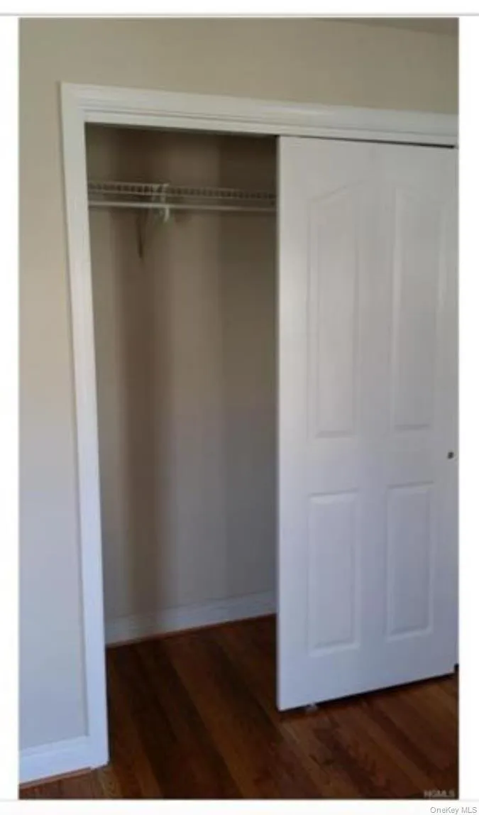 26 Washington Street, Middletown, NY, 3 Bedrooms Bedrooms, 5 Rooms Rooms,1 BathroomBathrooms,Residential Lease,For Rent,Washington,0,983940 26 Washington Street, Middletown, NY, 3 Bedrooms Bedrooms, 5 Rooms Rooms,1 BathroomBathrooms,Residential Lease,For Rent,Washington,0,983940